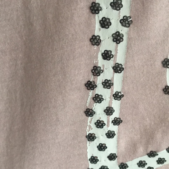 Victoria’s Secret S/P baby pink tee love graphic minor damage super cute n comfy - Picture 5 of 10